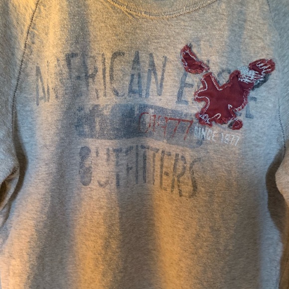 American Eagle long sleeved shirt - Picture 3 of 4